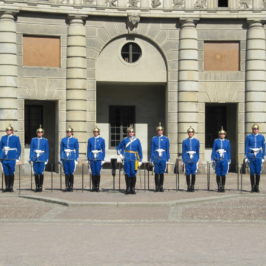 Stockholm changing of the guards. 10 Things to Do in Stockholm #Sweden #stockholm