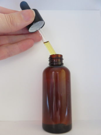 How to Make Your Own Luxury Facial Oil