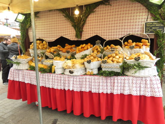 Kraków Easter Markets. Exploring Kraków, Poland - Use this 4 Day Itinerary to plan your trip.