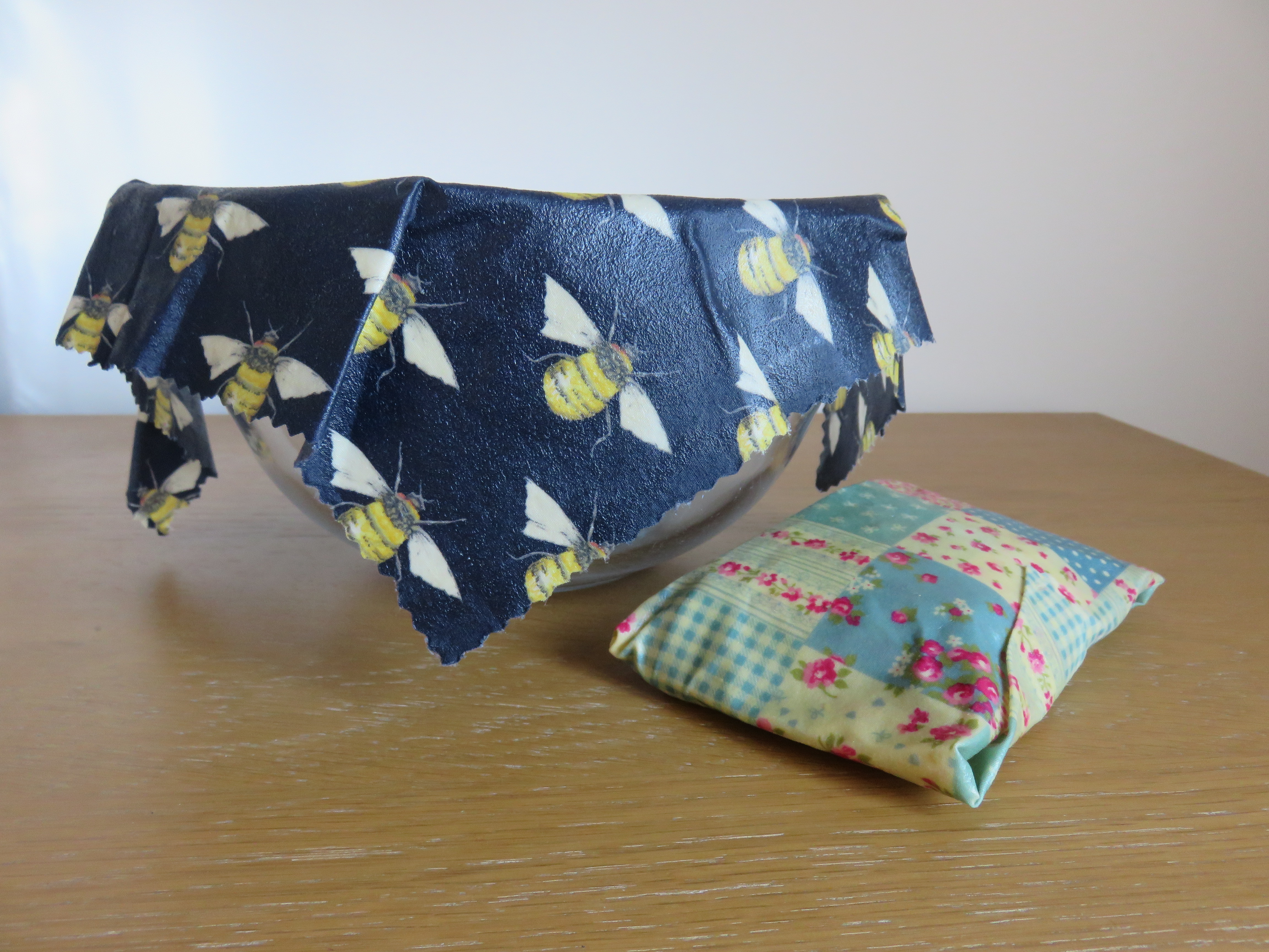 How to make your own eco-friendly, reusable waxed food wraps