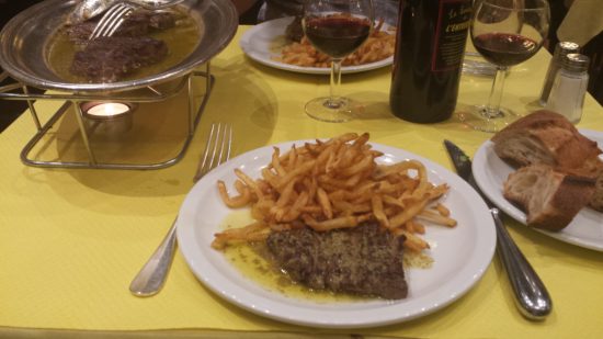 Steak and fries at L’Entrecote restaurant. What to see and do in Toulouse France #france #francetravel #toulouse