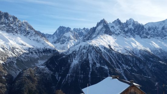 Everything You Need to Know About Skiing in Chamonix #winterholiday #france