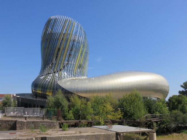 La Cité du Vin. The ultimate guide to exploring Bordeaux France #france #francetravel #bordeaux