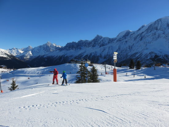 Les Houches Ski Resort, Chamonix, French Alps. Everything You Need to Know About Skiing in Chamonix #winterholiday #france