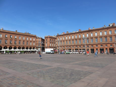 What to See and Do in Toulouse | How Beautiful Life Is