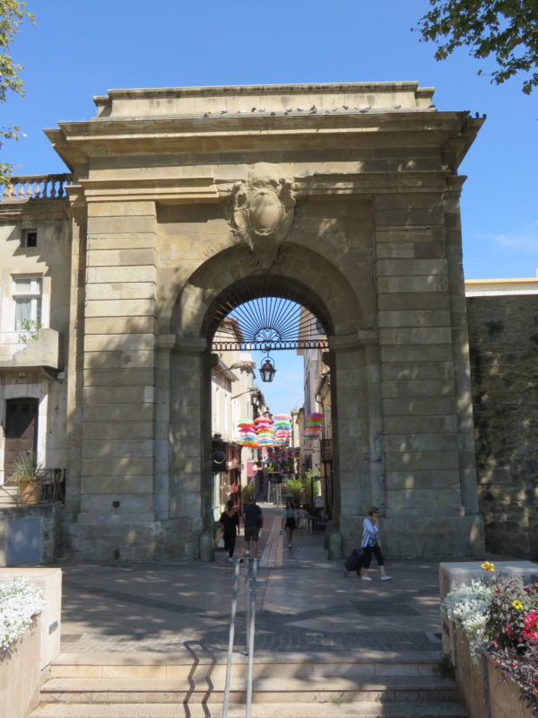 Portail des Jacobins. Day Trip to Carcassonne Medieval Citadel and Castle #france #francetravel #carcassonne