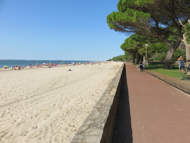 Plage des Abatilles and Plage Pereire. What to see and do in Arcachon France #france #francetravel #arcachon