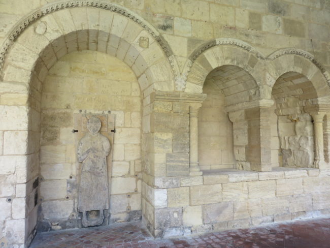 The Collegiate Church Cloister. A Detailed Guide on How to Spend a Day in Saint-Émilion France #france #francetravel