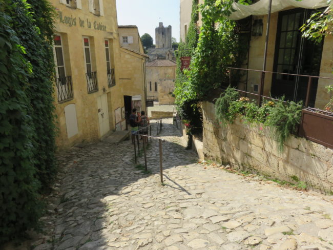 Steep Streets or ‘Tertres’. A Detailed Guide on How to Spend a Day in Saint-Émilion France #france #francetravel