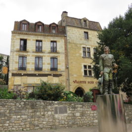 Statue of Cyrano de Bergerac. Exploring the historic French town of Bergerac #france #francetravel