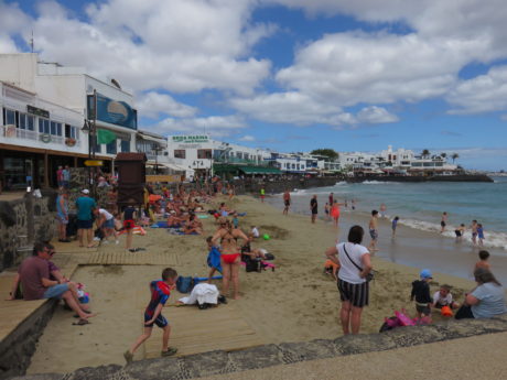 Playa de Playa Blanca. Exploring the volcanic island of Lanzarote in the Canary Islands: 5 day itinerary #lanzarote #spain