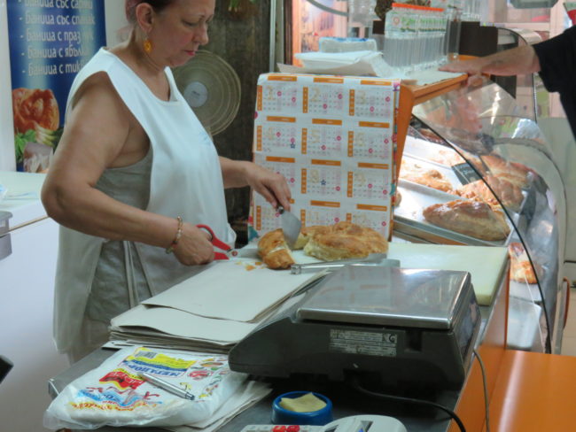 Banitsa at Sofiyska Banitsa bakery. An afternoon exploring Sofia #bulgaria
