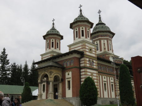 Visiting Peleș Castle and Pelişor Castle in Sinaia Transylvania Romania