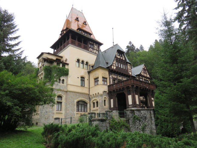 Visiting Peleș Castle and Pelişor Castle in Sinaia Transylvania Romania