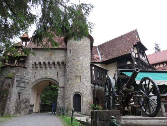 Visiting Peleș Castle and Pelişor Castle in Sinaia Transylvania Romania