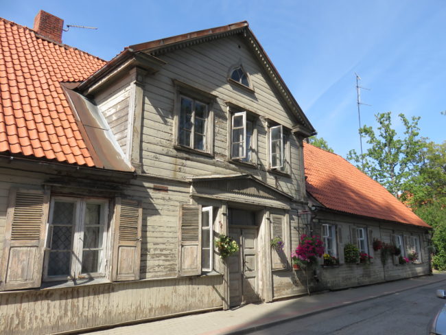 Cēsis old town. How to spend a day in the historic town of Cēsis #Latvia