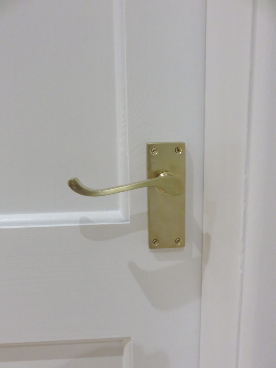 How to Restore Lacquered Brass Door Handles How Beautiful Life Is