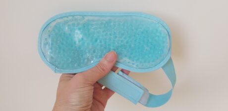 Gel eye mask