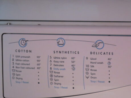 Washing machine cleaning cycle settings